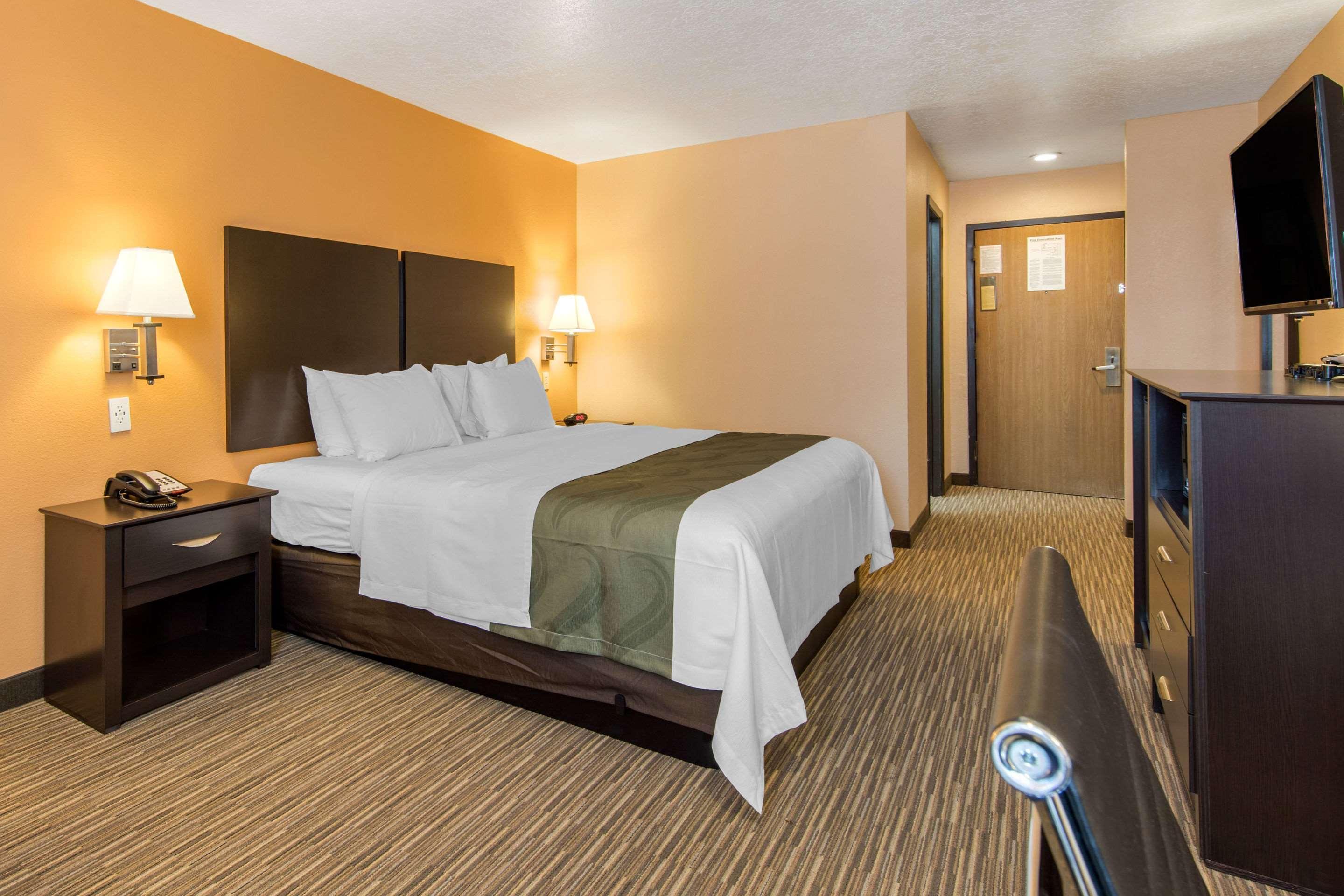 Quality Inn & Suites Albuquerque North Near Balloon Fiesta Park Εξωτερικό φωτογραφία