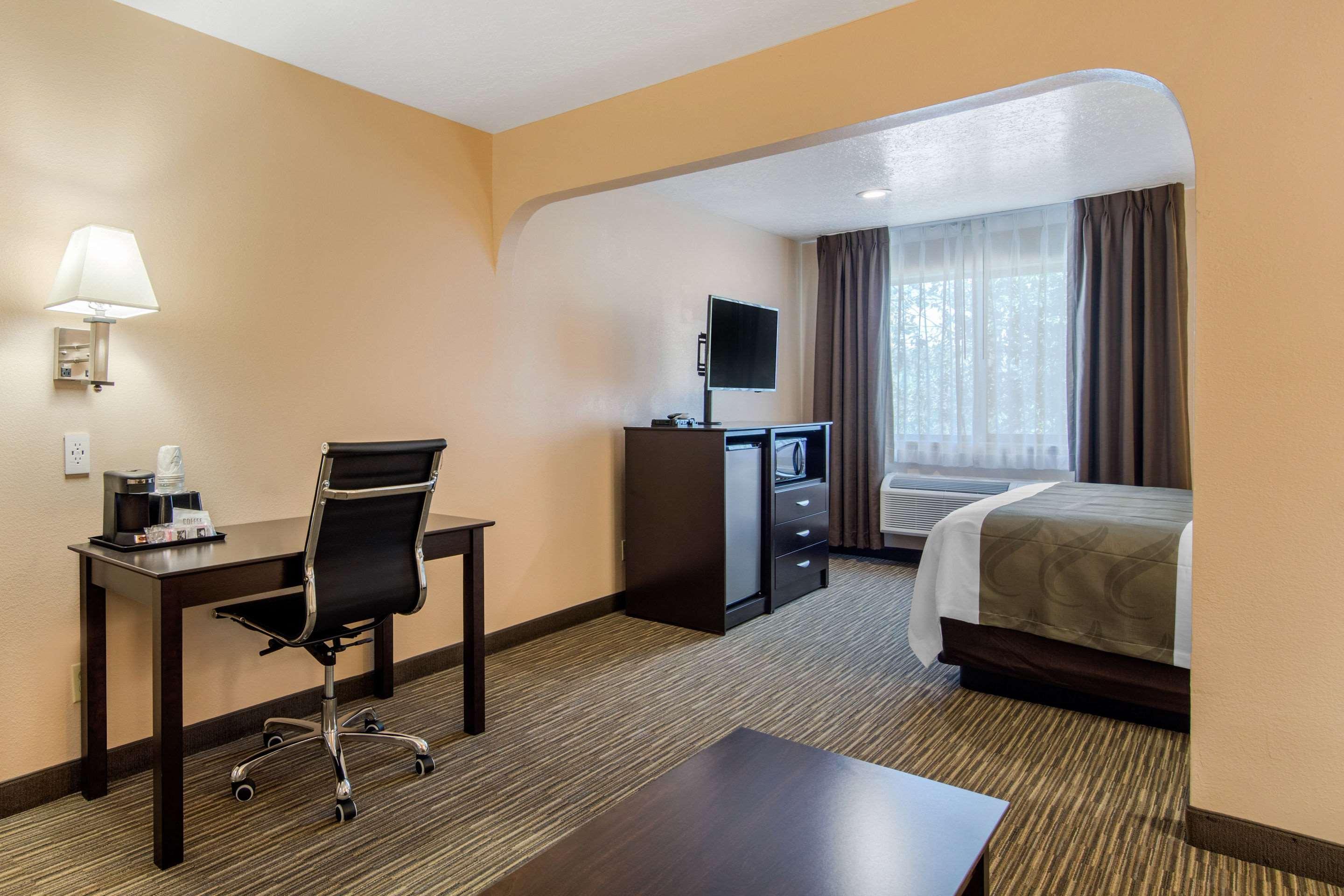 Quality Inn & Suites Albuquerque North Near Balloon Fiesta Park Εξωτερικό φωτογραφία